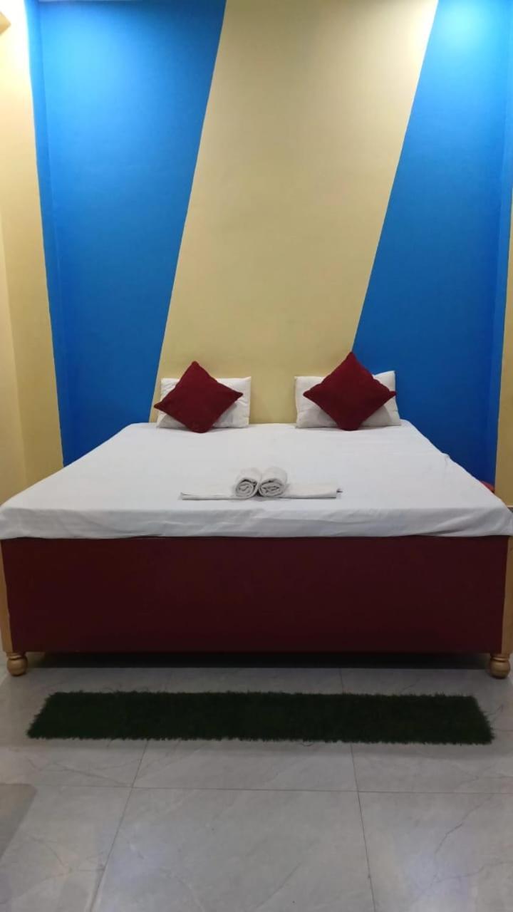 Veda'S Grand P.G Hotel Varanasi Ngoại thất bức ảnh